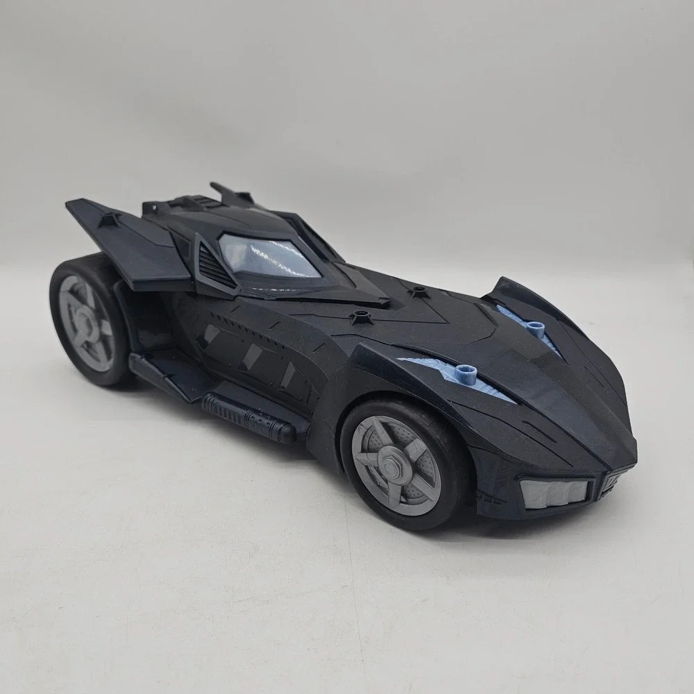 TM & DC Comics 2018 Mattel Batman Missions Batmobile Vehicle 15.5